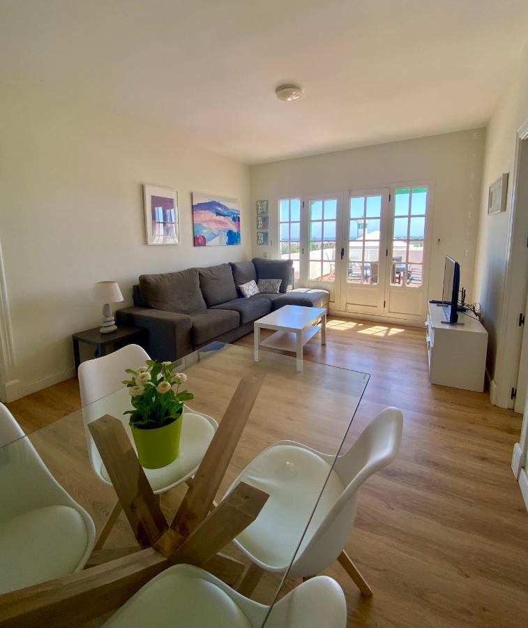 Apartamento Om Con Piscina Y Vistas Al Mar Apartment Costa Teguise Ngoại thất bức ảnh